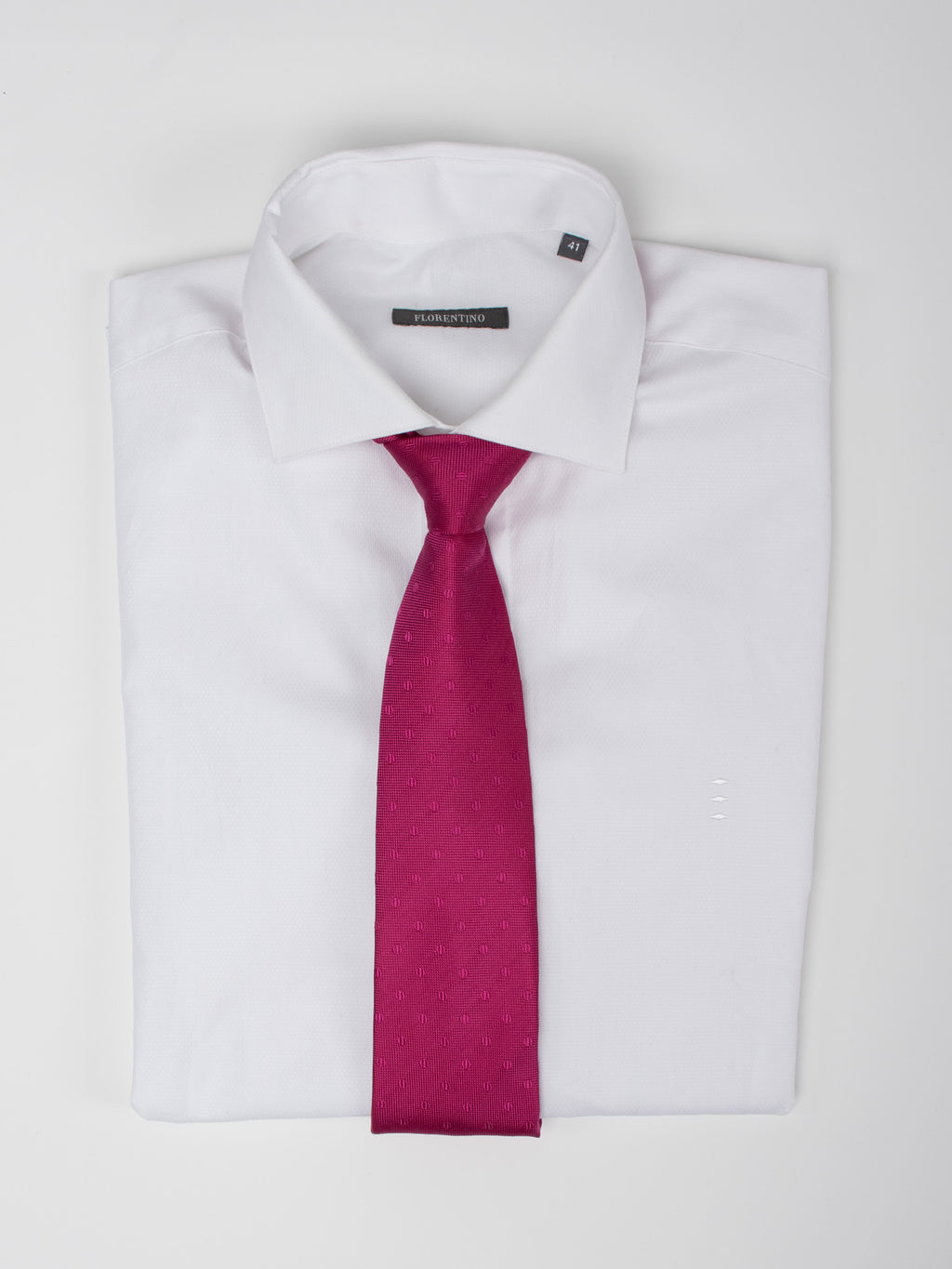 Structured silk tie