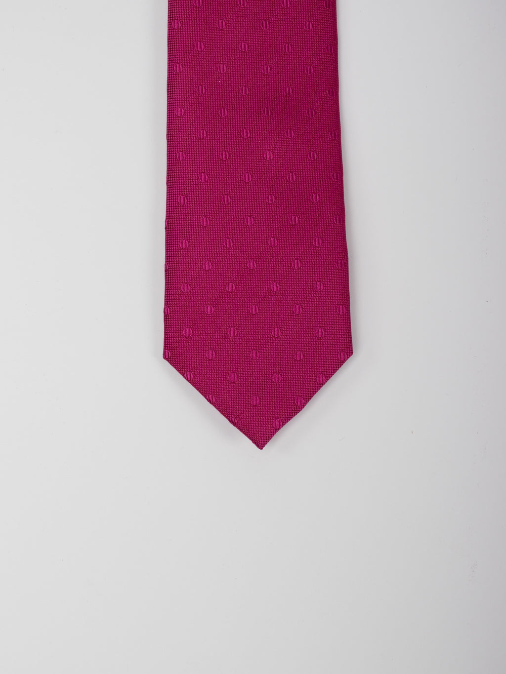 Structured silk tie