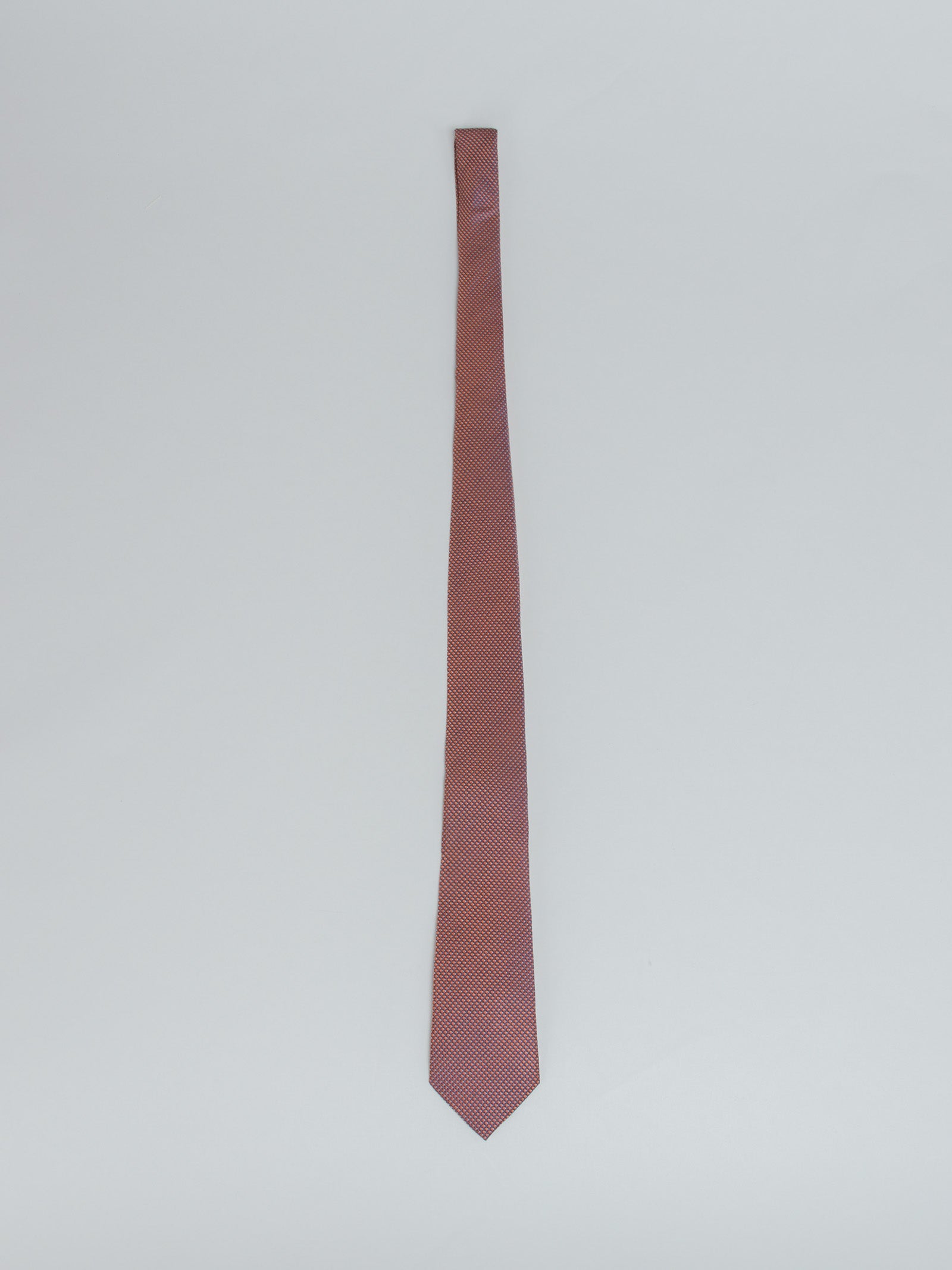 Silk structured tie