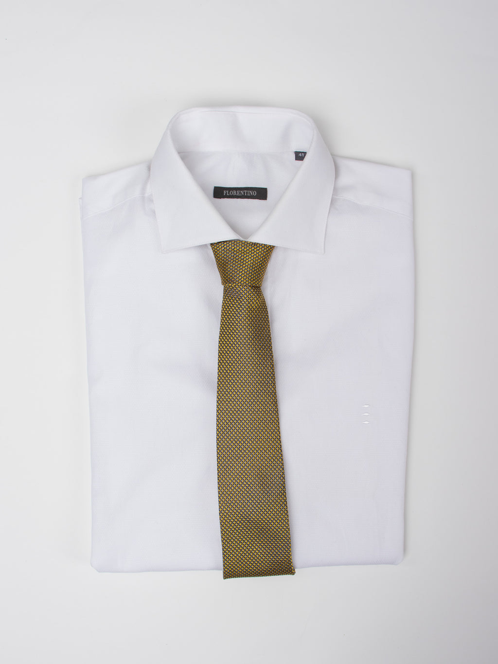 Structured silk tie