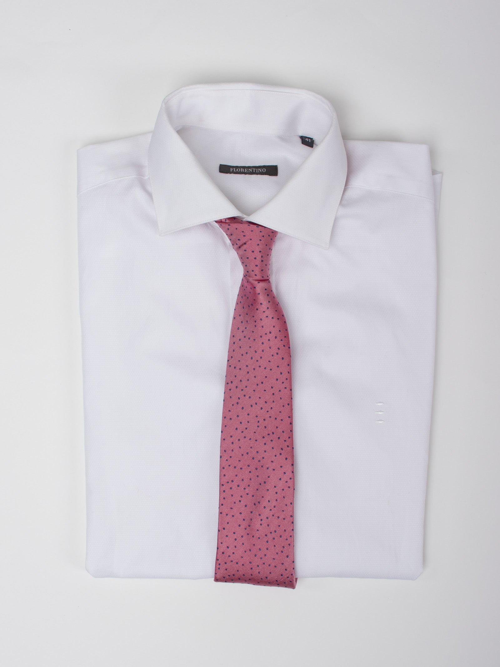 Silk twill polka dots tie