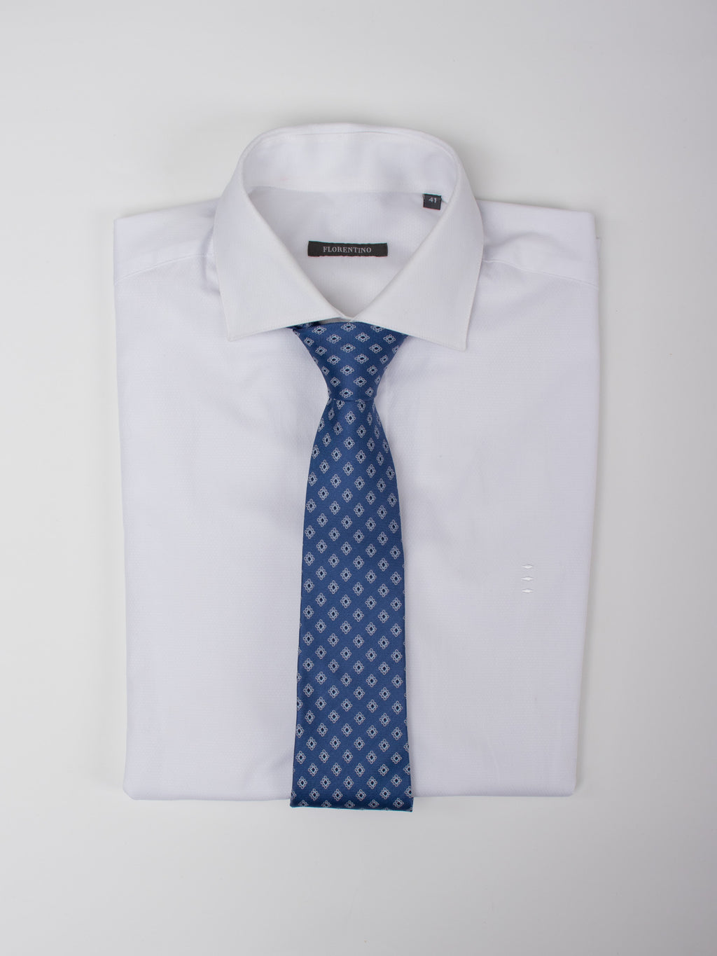 Silk geometric tie