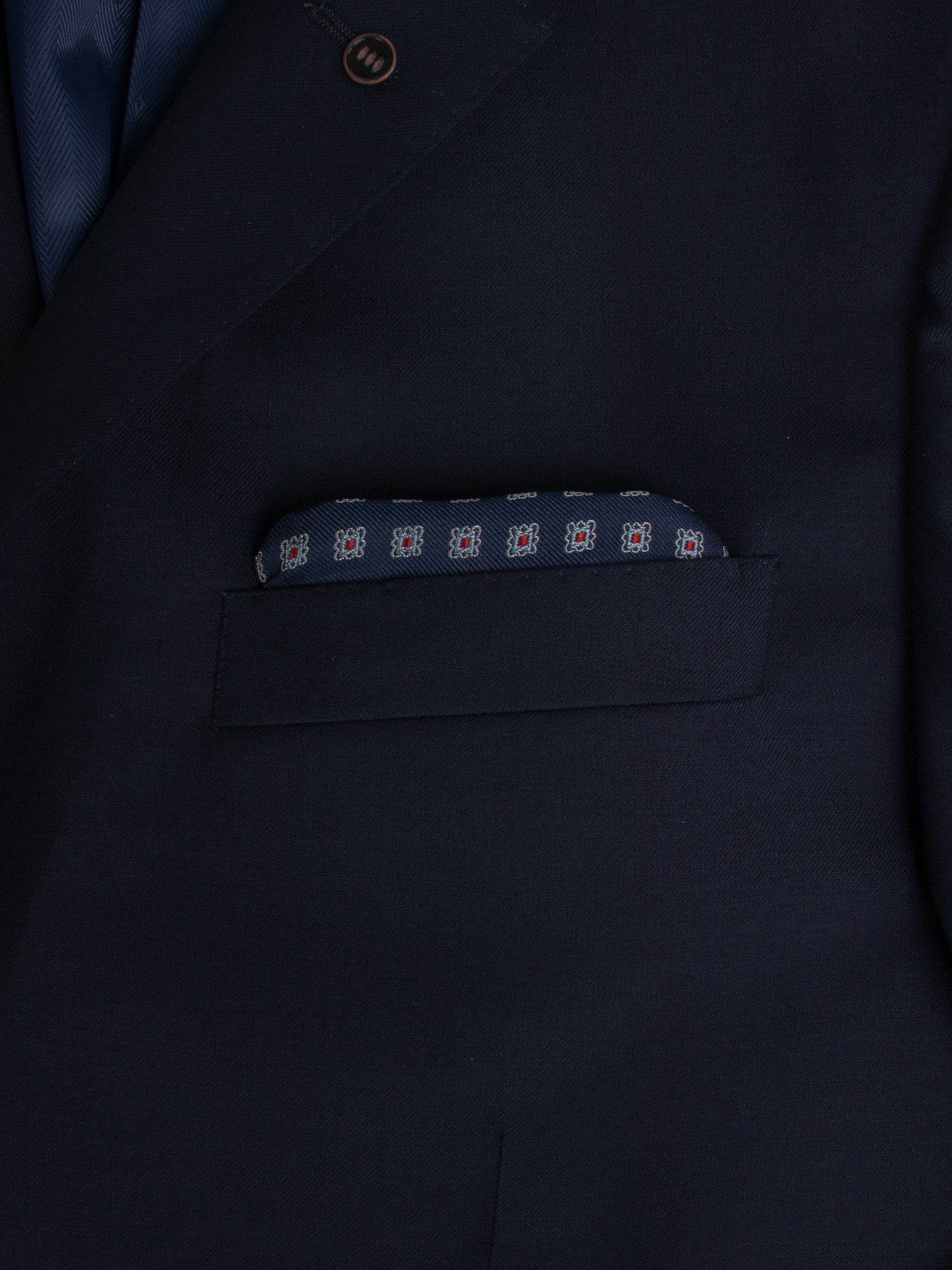 Geometric pattern silk pocket square