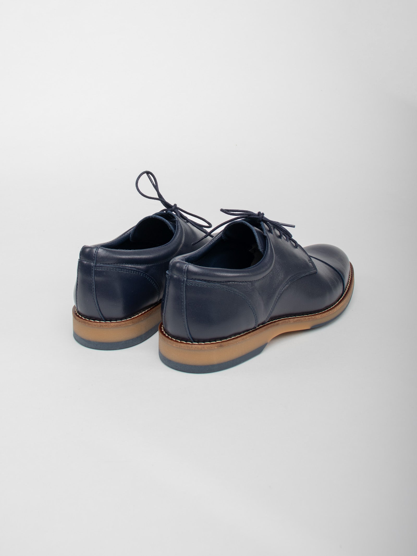 Leather blucher shoes