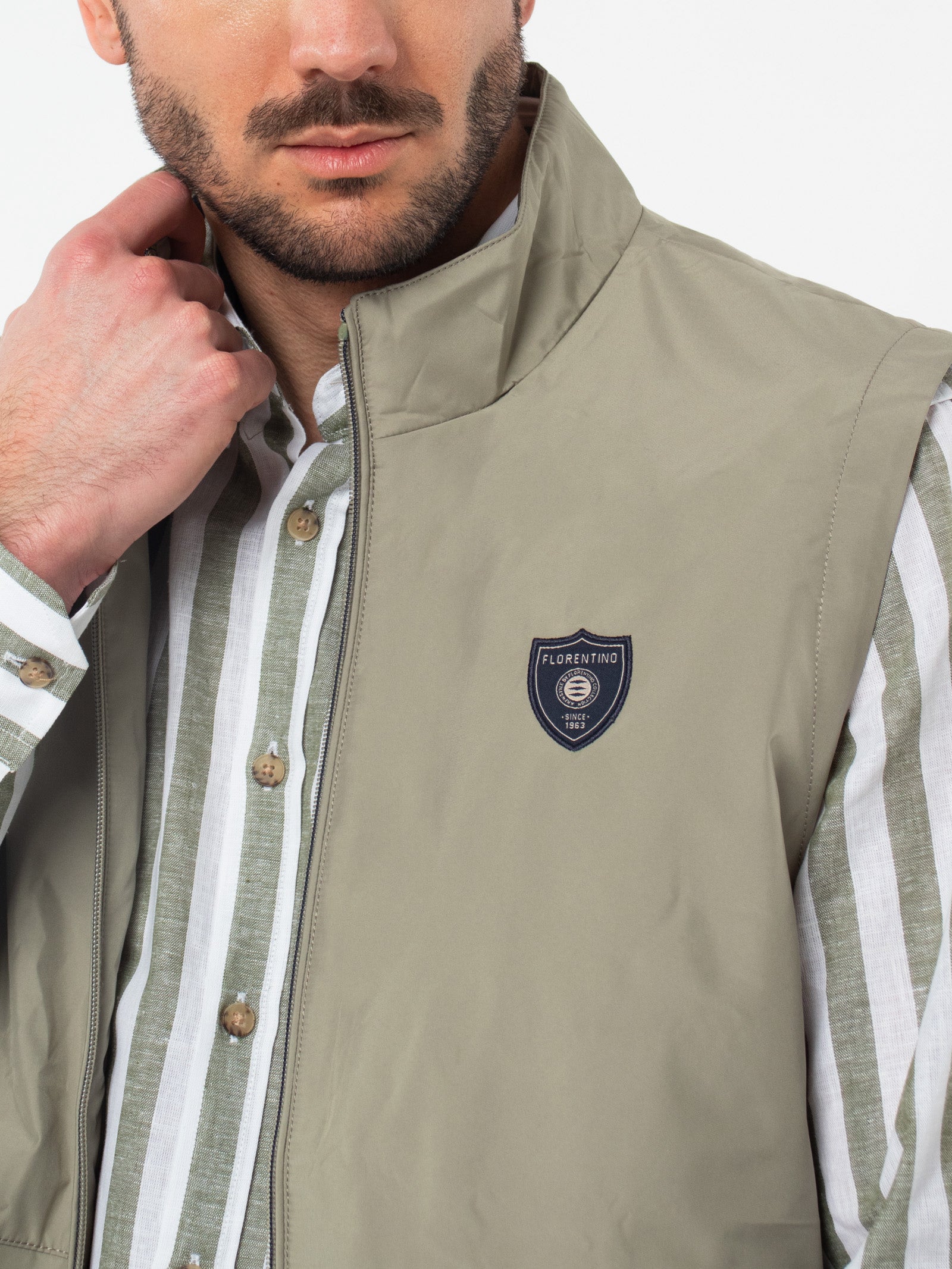 Technical vest