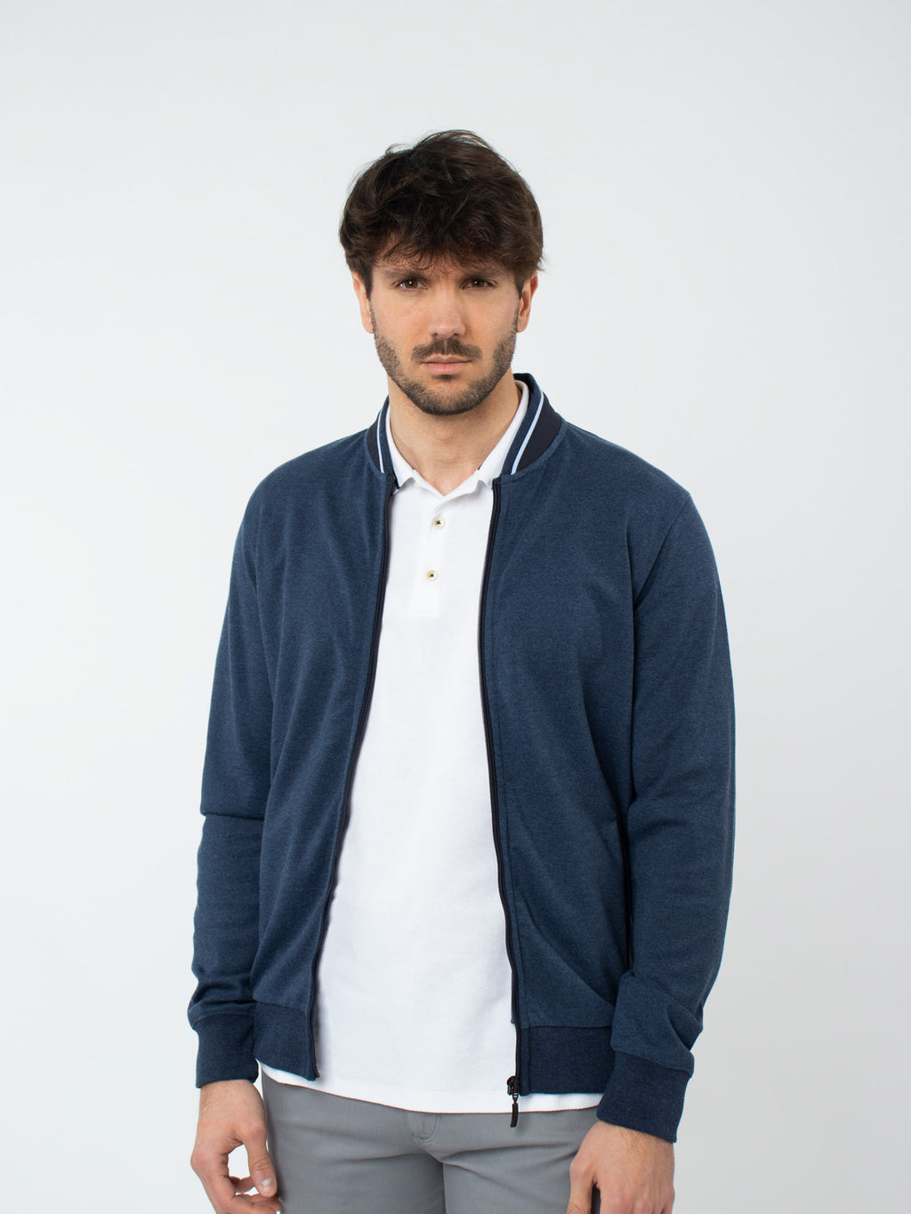 Chaqueta bomber ligera