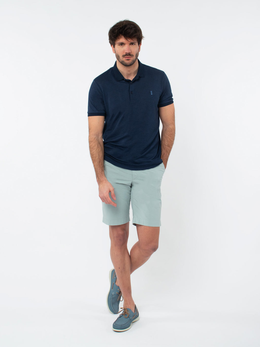 Regular fit shorts
