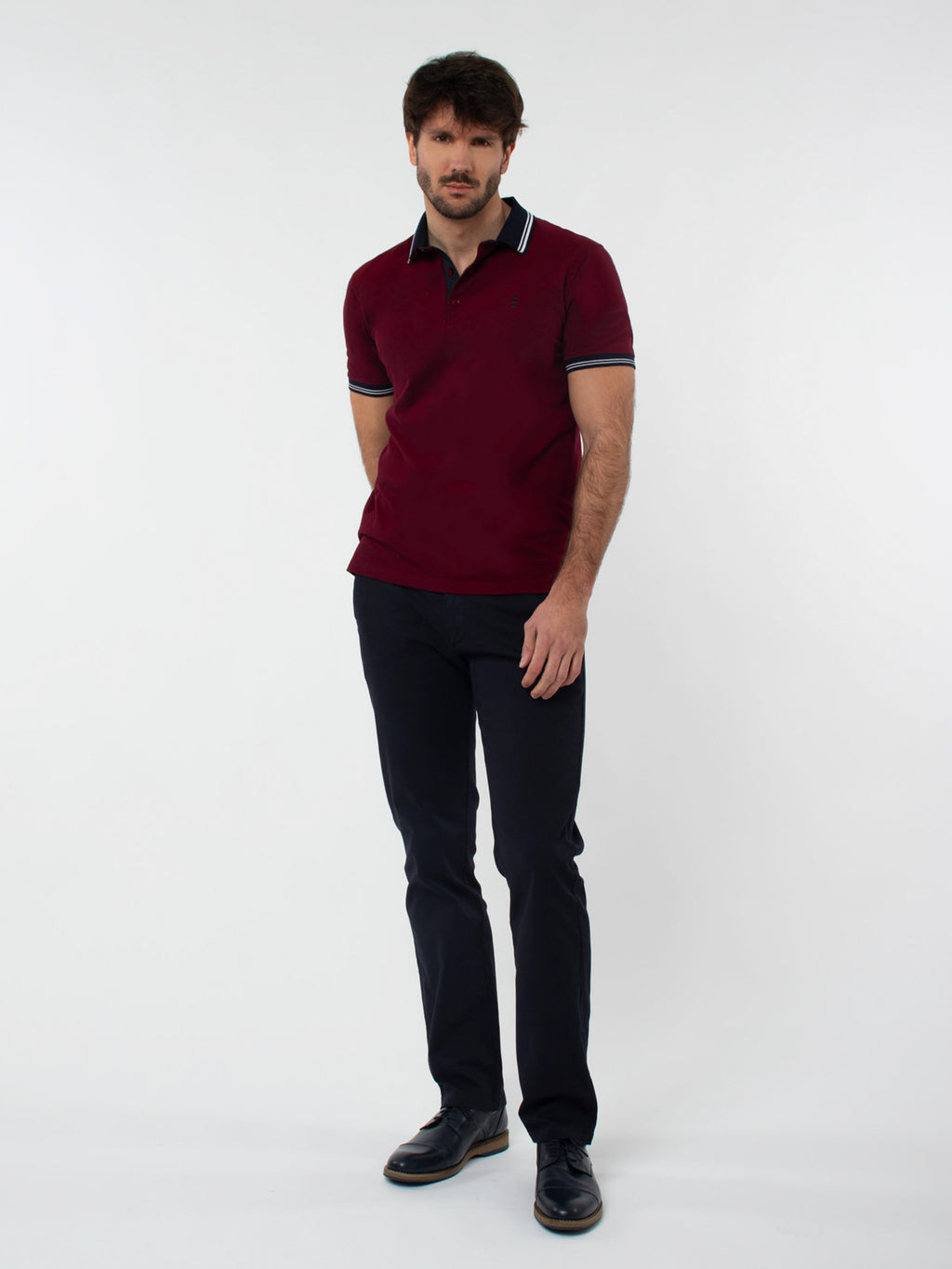 Microstructured chino trousers
