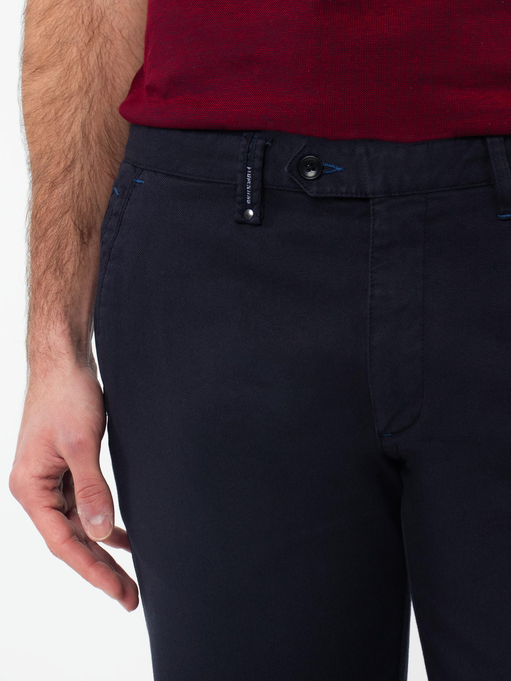 Microstructured chino trousers