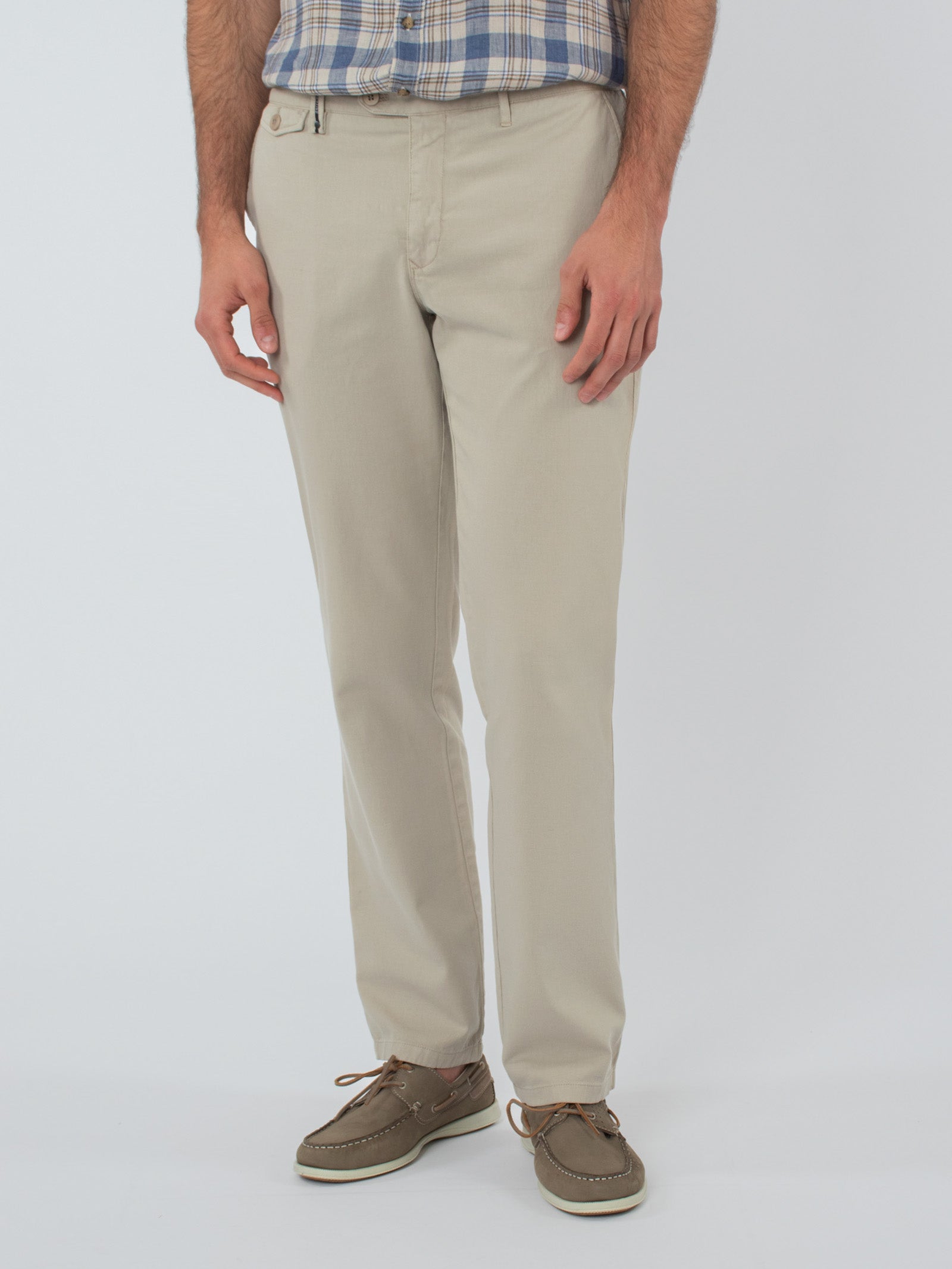 Regular fit chino trousers