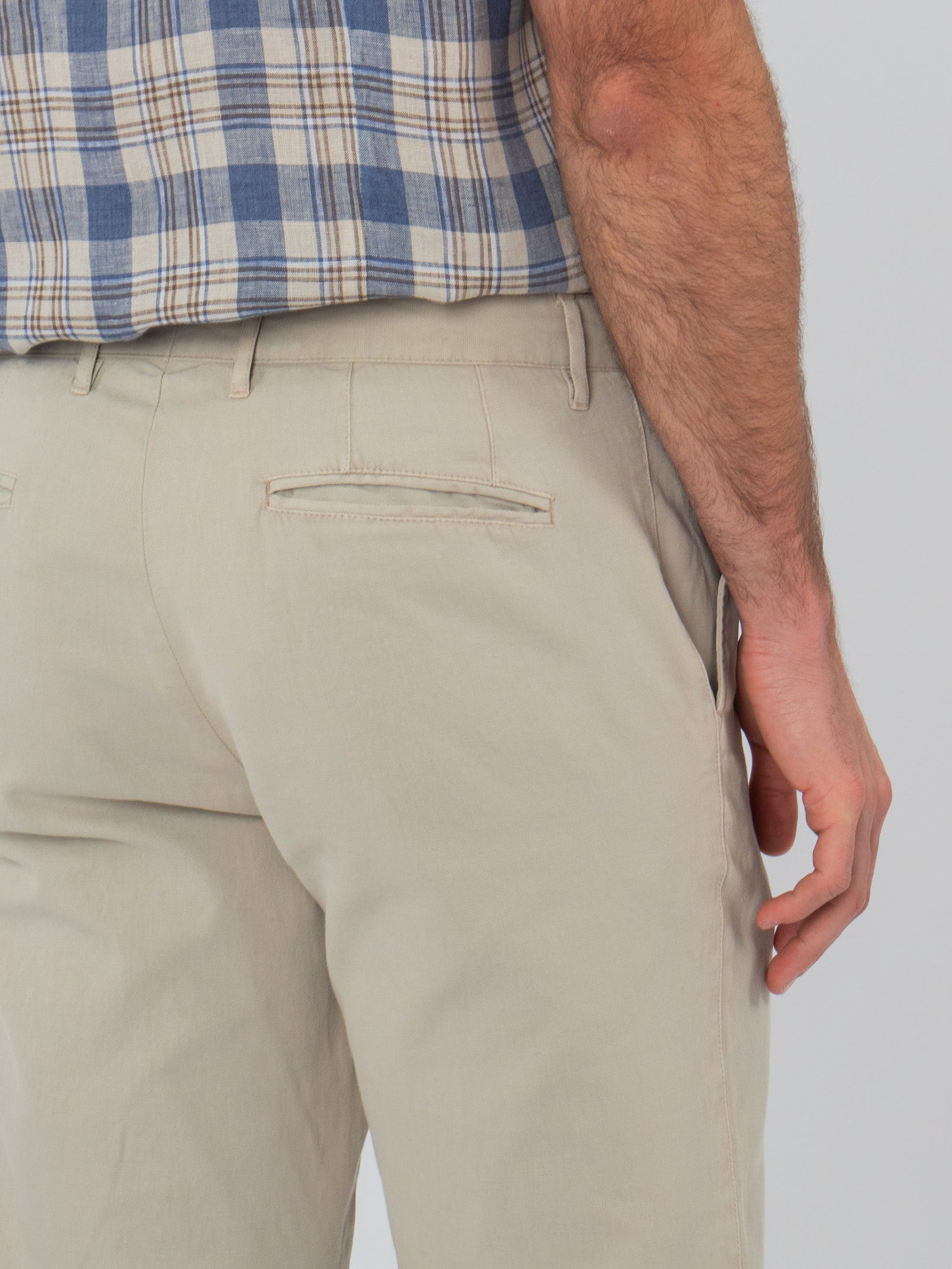 Regular fit chino trousers