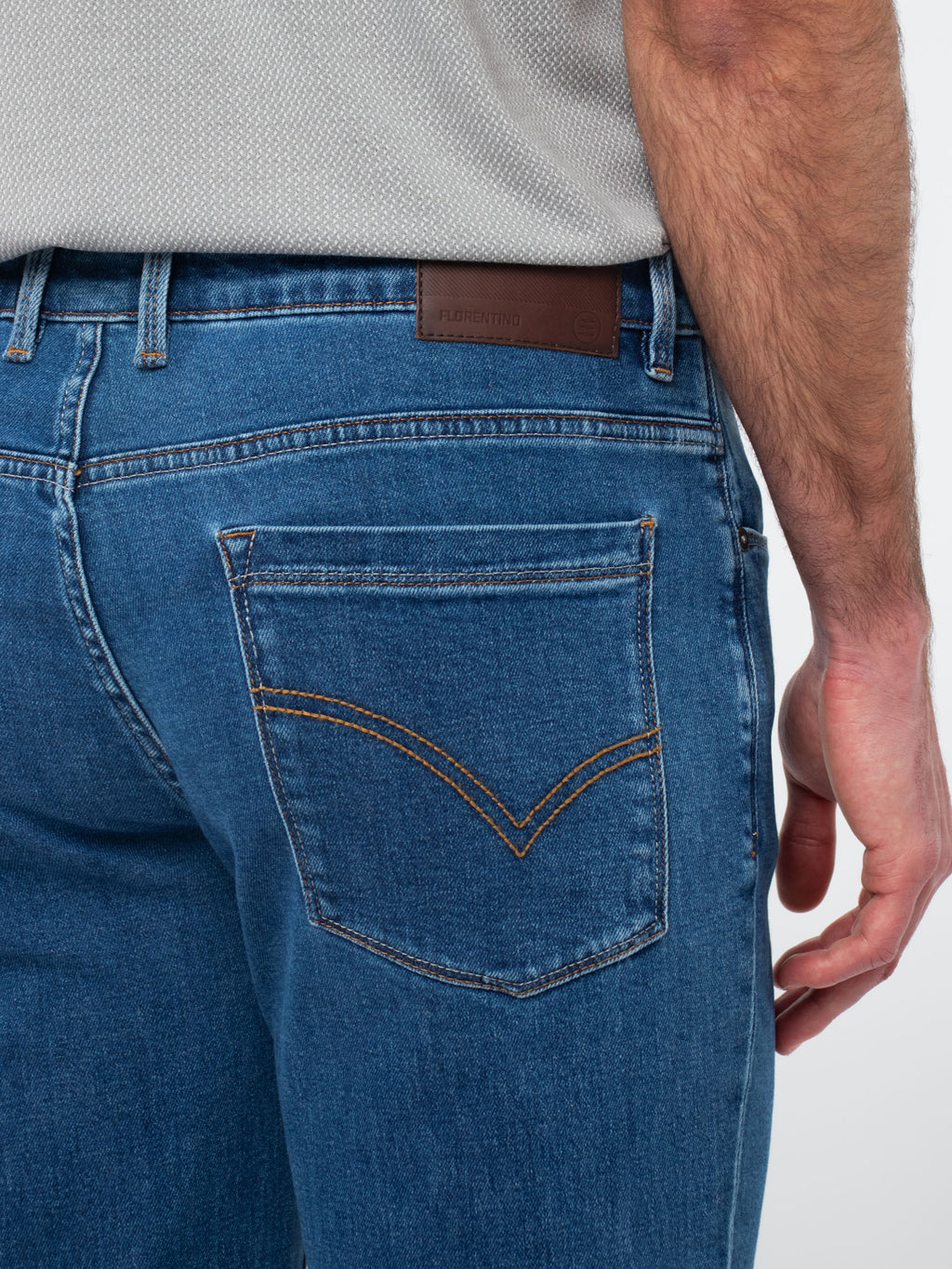 Slim fit jeans