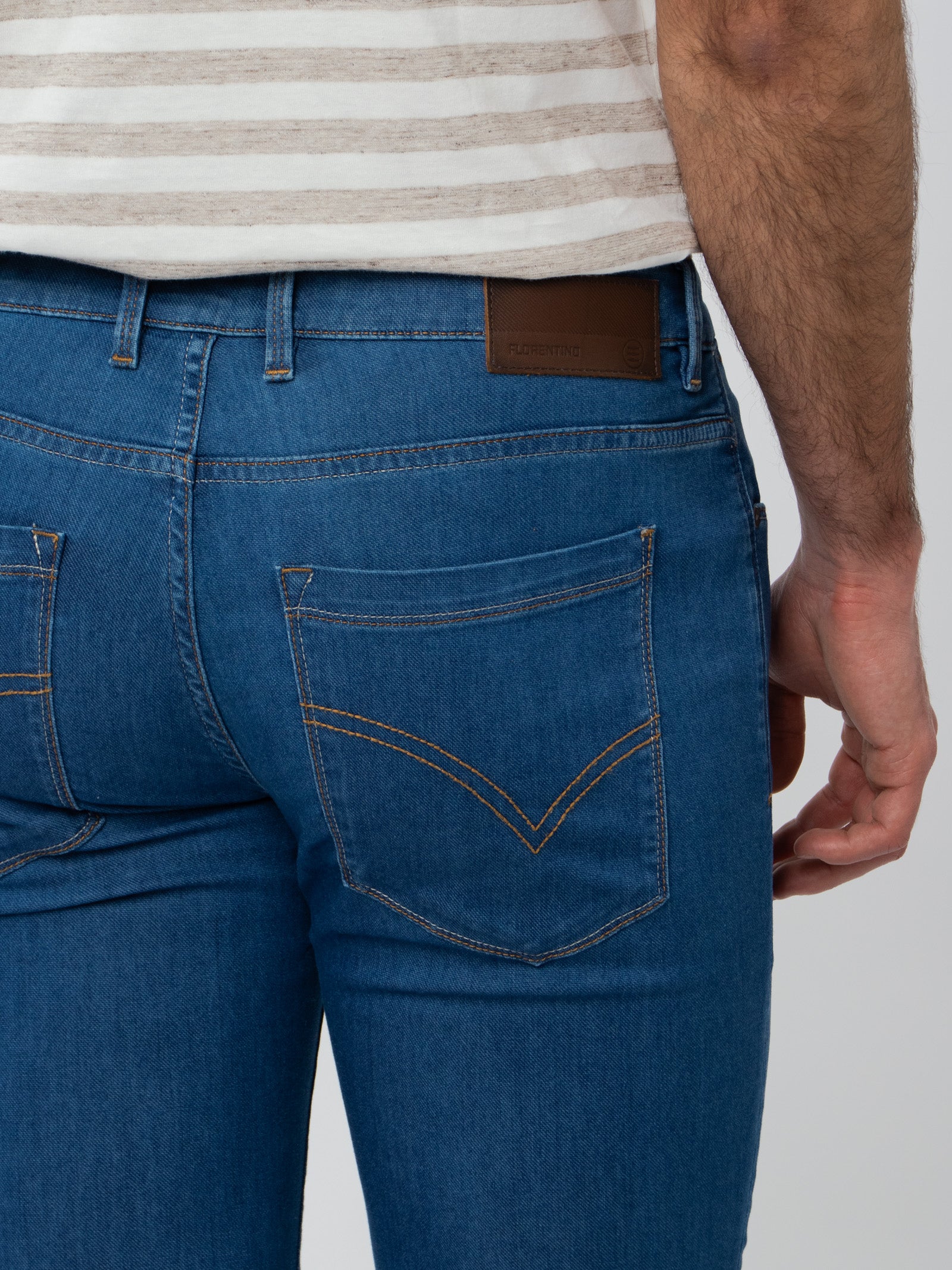 Slim fit jeans