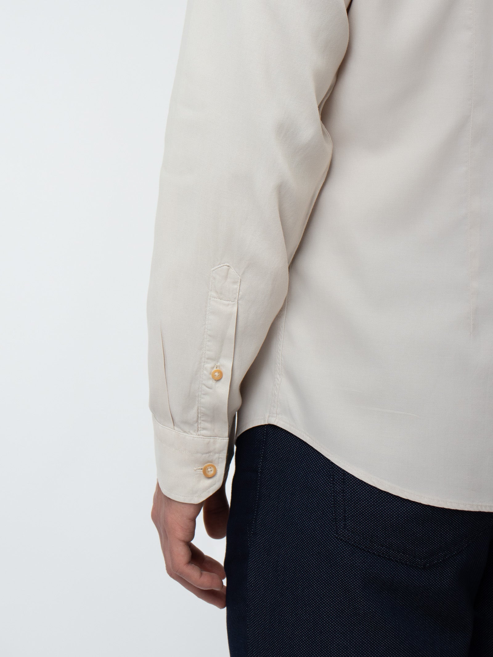 Slim fit dyed shirt