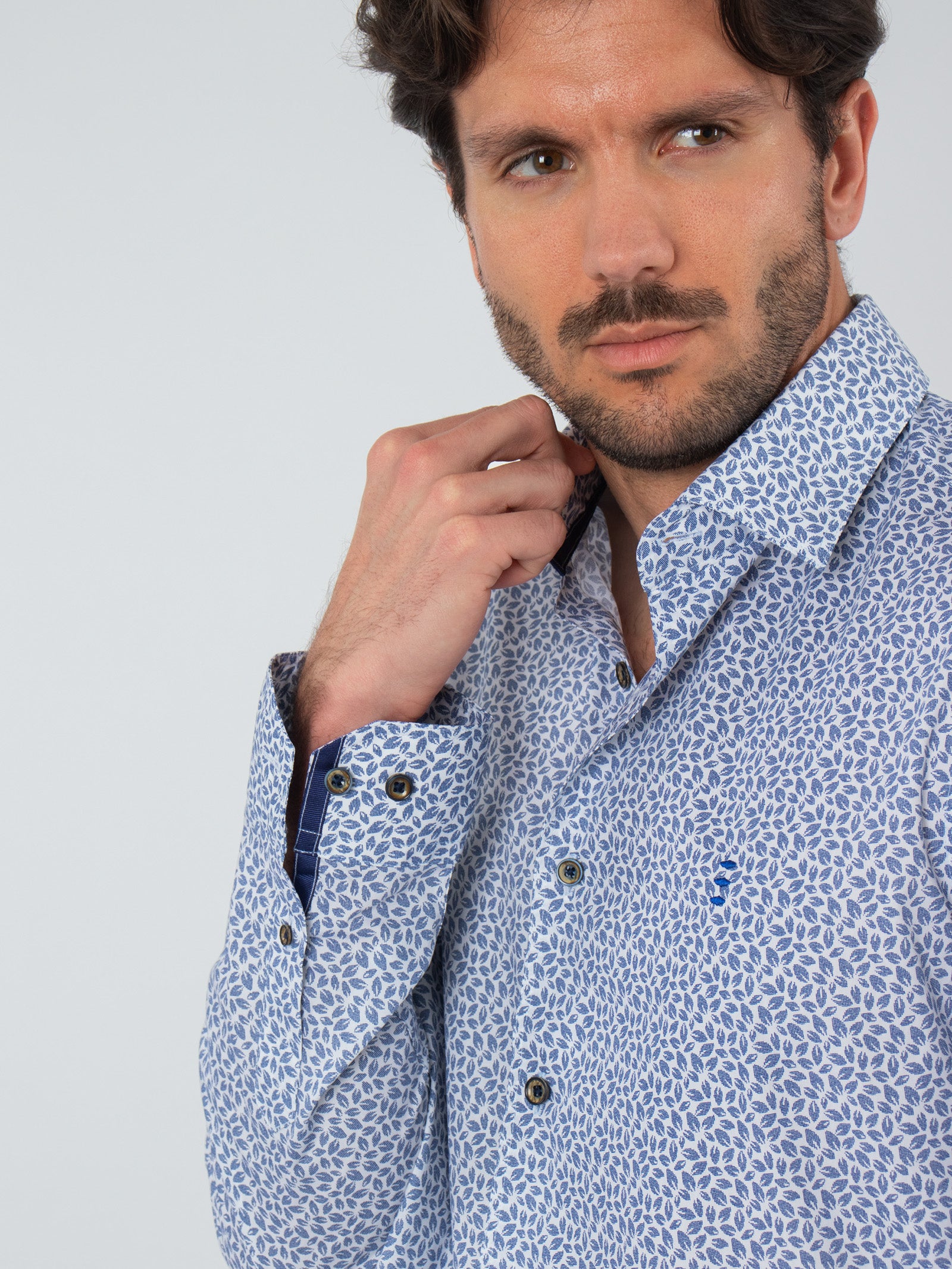 Leaf print cotton shirt