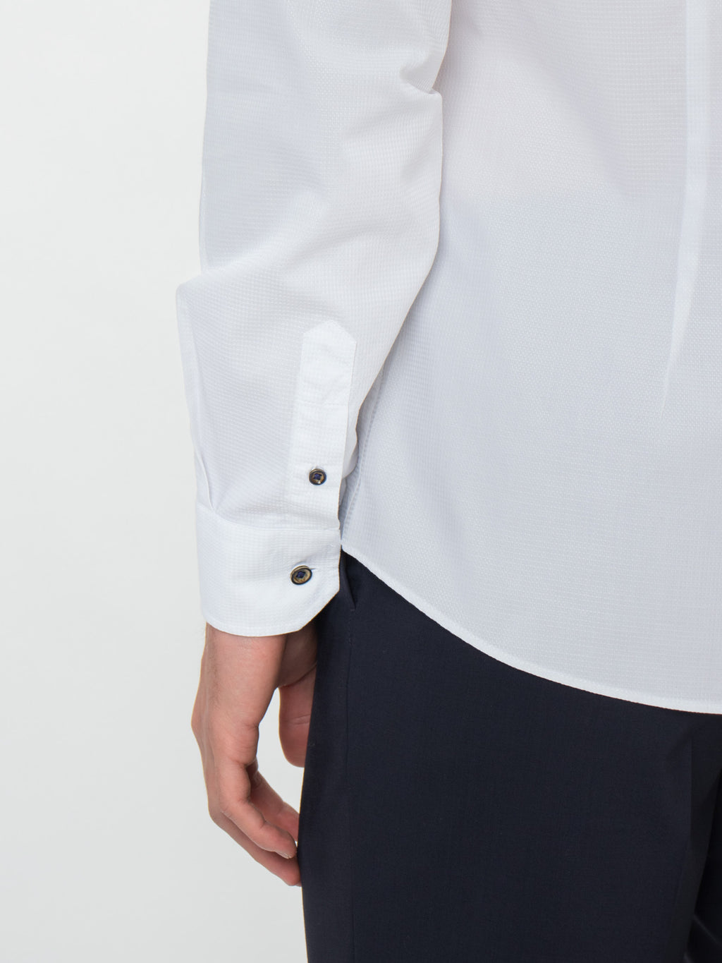 Slim fit shirt with contrast details