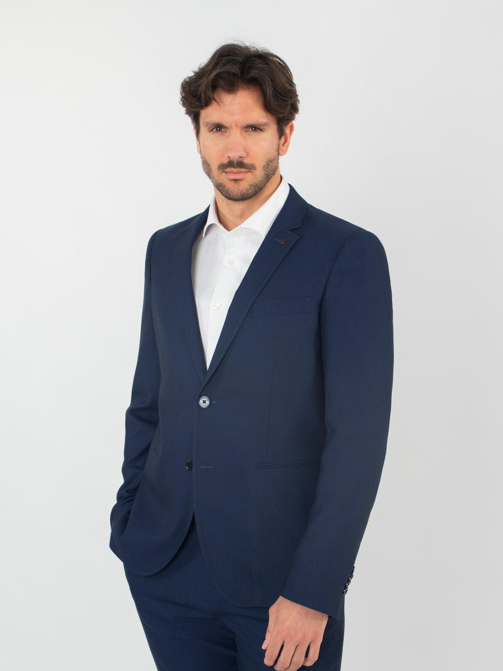 Super slim fit suit with micro-pattern