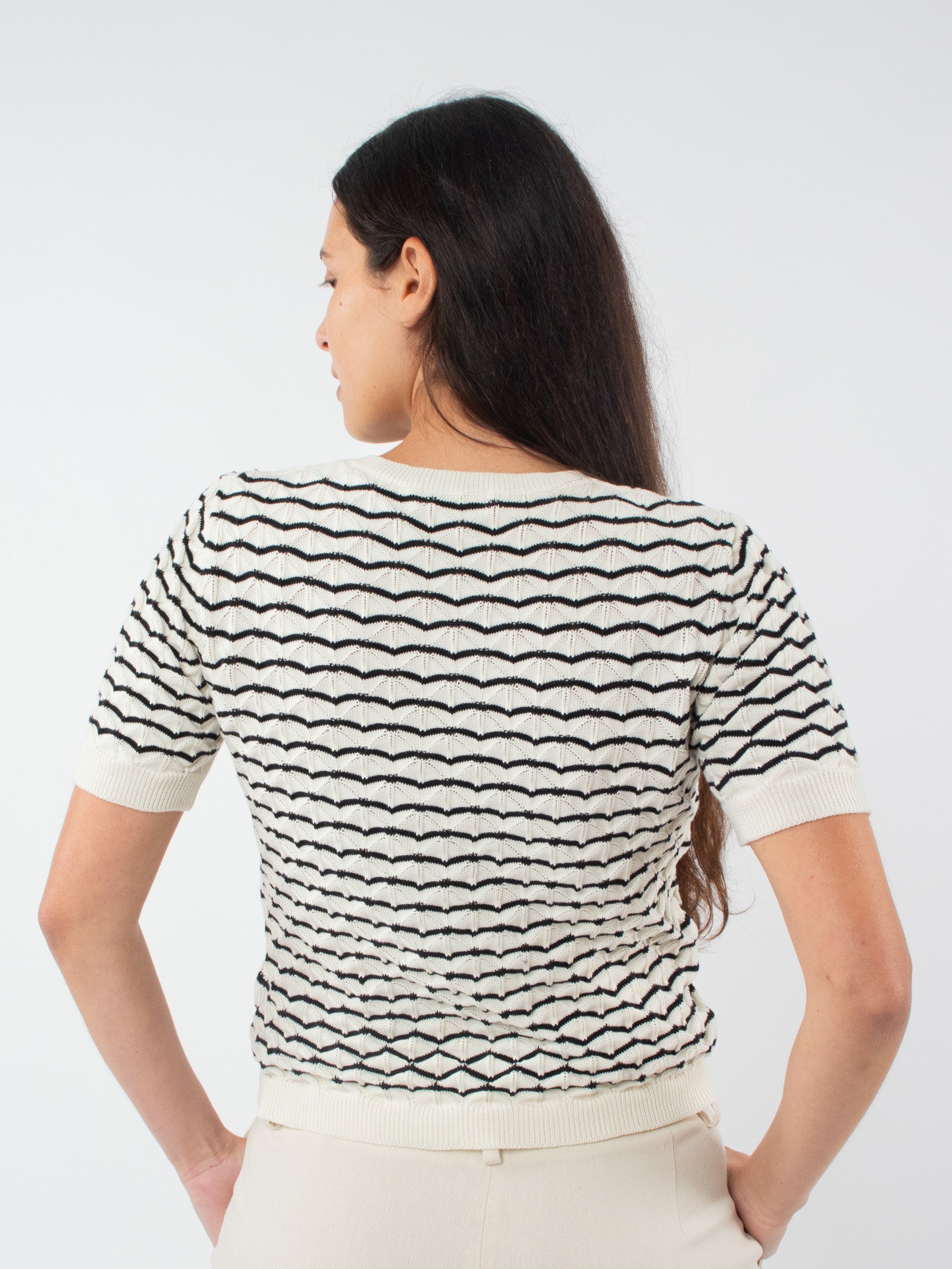 Short-sleeved jumper