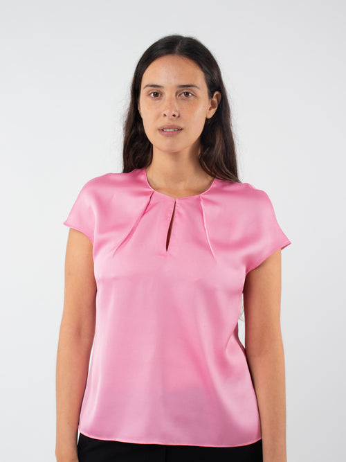 Front teardrop blouse