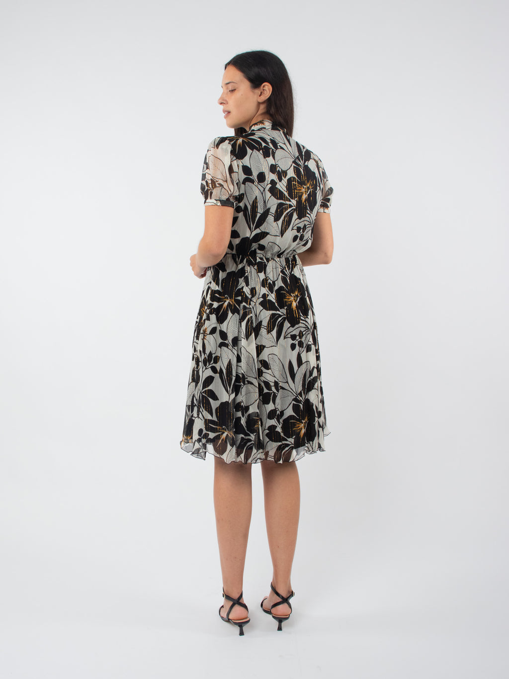 Floral dress with tie detail
