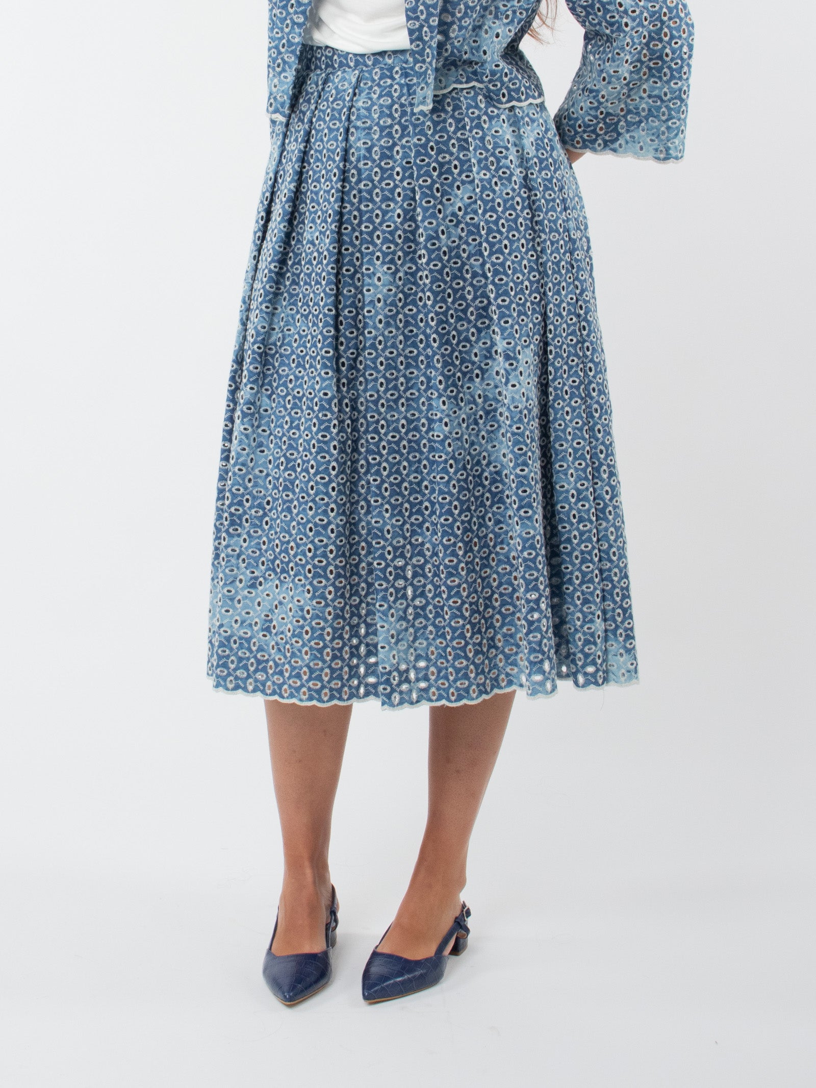 Eyelet embroidered midi skirt