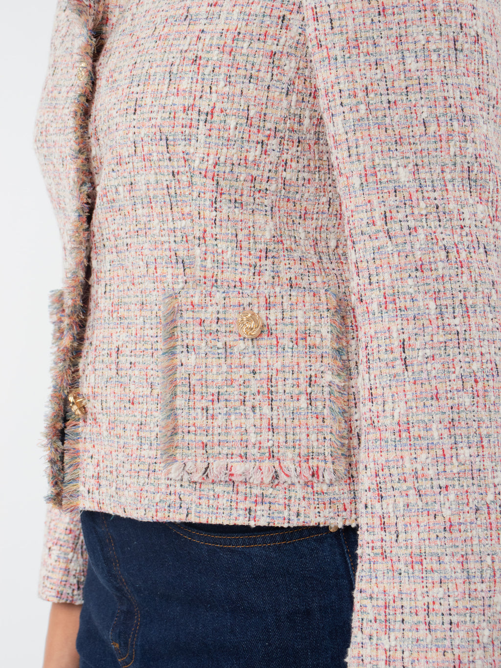 Short jacket with frayed finish