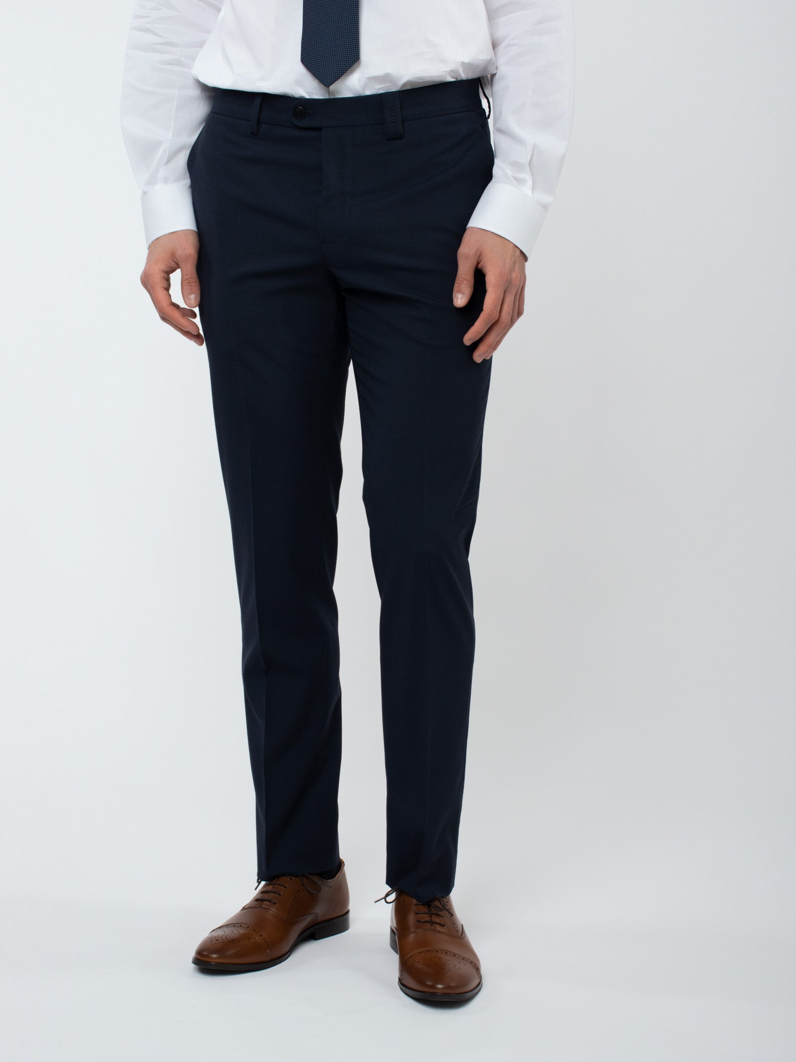 Slim fit false plain wool suit